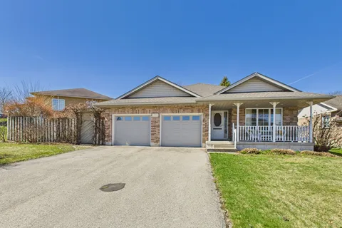 172 Park Drive, North Huron, ON N0G 2W0
