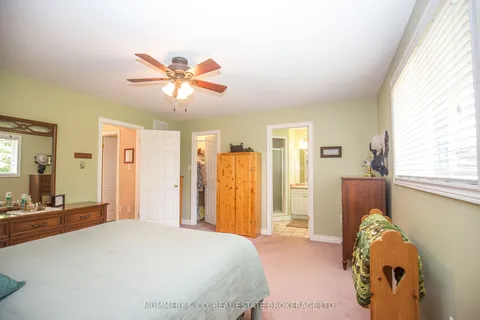 19 Coastal Court, Norfolk, ON N0A 1N7