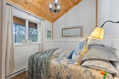 1048 Longline Lake Road, Lake of Bays, ON P0B 1A0