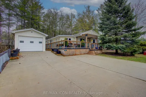 18 Maple N/A, Wellington North, ON N0G 2L0