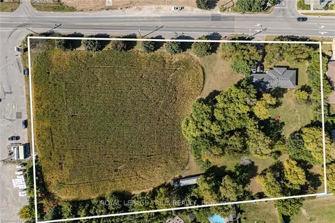 822 24 Regional Road, Norfolk, ON N0E 1Y0