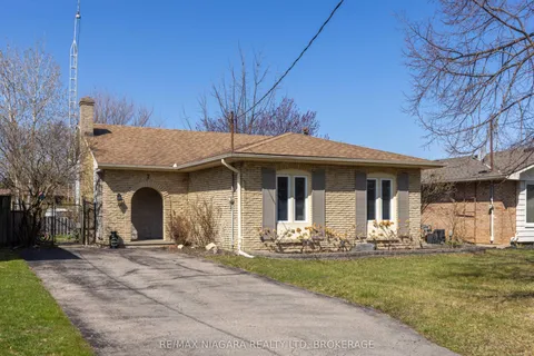 7 Ameer Drive, St. Catharines, ON L2N 3S9