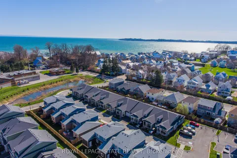 18 South Coast Circle, Fort Erie, ON L0S 1B0