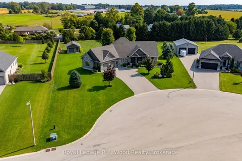 26 Millcreek Court, Norfolk, ON N0J 1E0