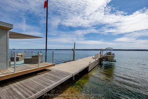 197 Brockmere Cliff Road, Elizabethtown-Kitley, ON K6V 5T3
