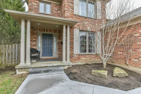 896 CRANBROOK Road, London South, ON N6K 4W8
