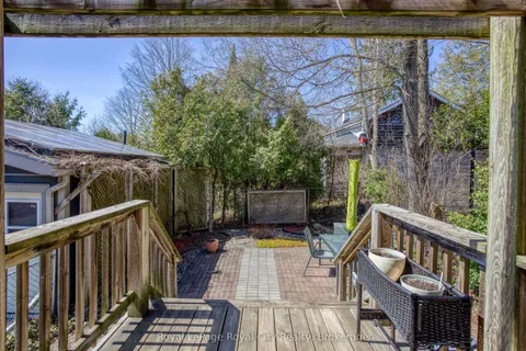 10 Pearl Street, Guelph, ON N1E 2E3