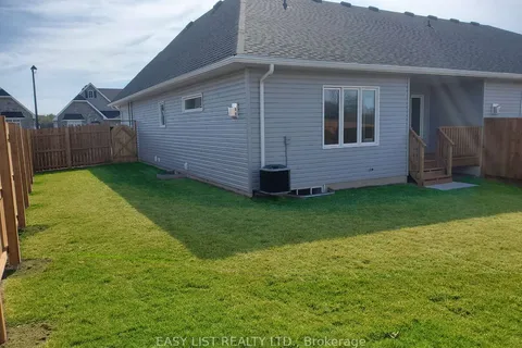 148 Wilmer Avenue, Gananoque, ON K7G 3C3