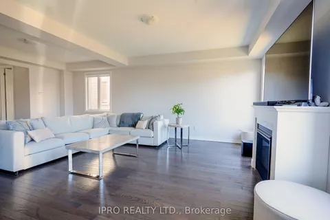 63 Fairey Crescent, Hamilton, ON L0R 1W0