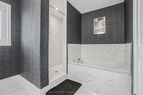24 Grandville Circle, Brant, ON N3L 0E9