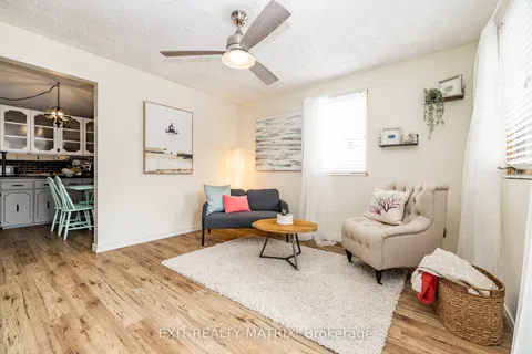 160 Constance Lake Road, Kanata, ON K2K 1X7