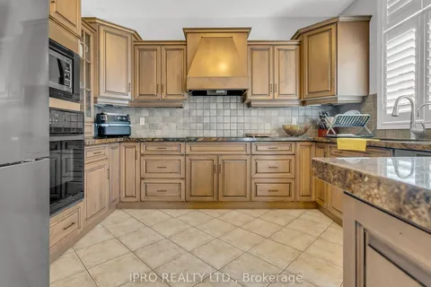 18 Tovell Drive, Guelph, ON N1K 1Z6