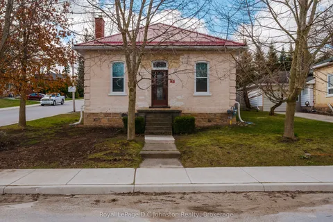 83 3rd Street, Arran-Elderslie, ON N0G 1L0