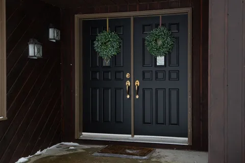 272 Waukegan Road, East Ferris, ON P0H 1K0