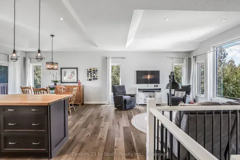 202 Meredith Way, Chatsworth, ON N0H 1G0