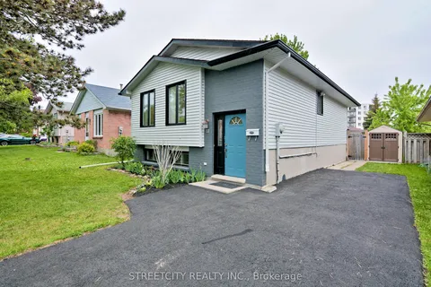 22 Erica Crescent, ON N6E 3P4