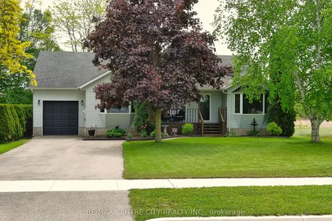 212 QUEEN Street, West Elgin, ON N0L 2C0