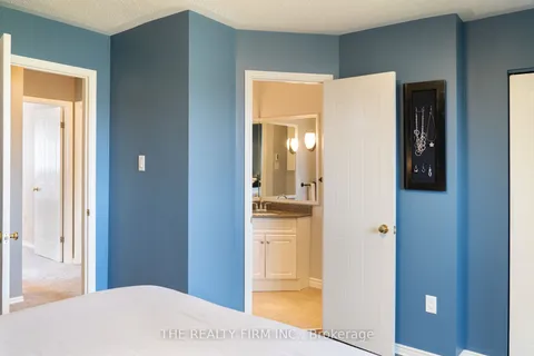 2340 Bentim Road, Strathroy-Caradoc, ON N0M 1W0
