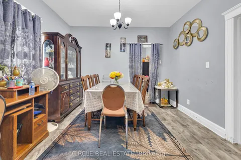 416 Erie Street, Windsor, ON N9A 3X4
