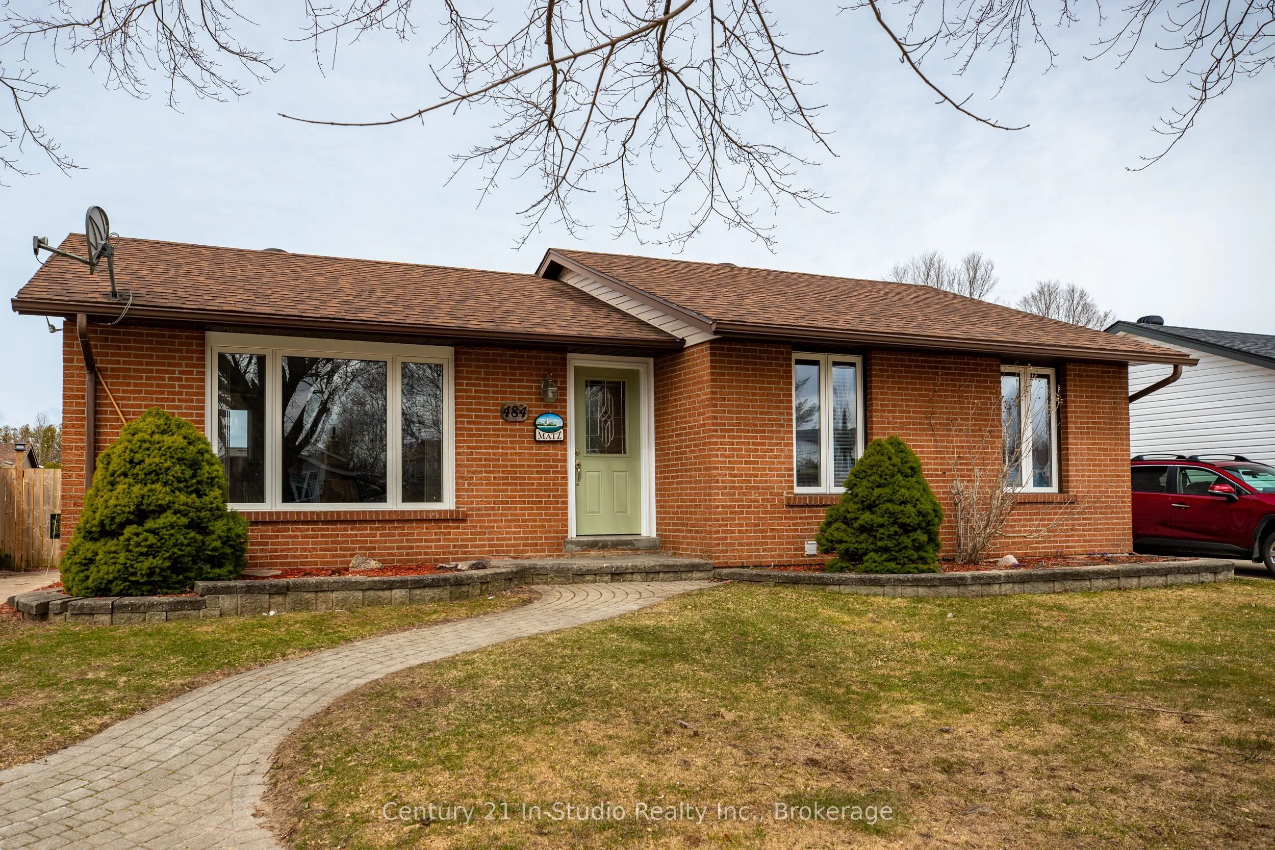484 Wales Drive, Saugeen Shores, ON N0H 2C1