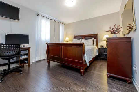 69 Crow Street, Welland, ON L3C 0G6