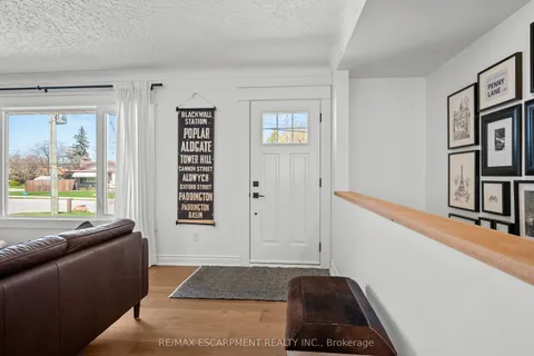 5046 Elizabeth Street, Lincoln, ON L3J 0K7