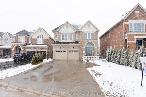 35 Rainey Drive, East Luther Grand Valley, ON L9W 7R5