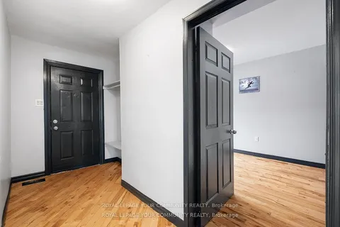 7813 Mulhern Street, Niagara Falls, ON L2H 1B6