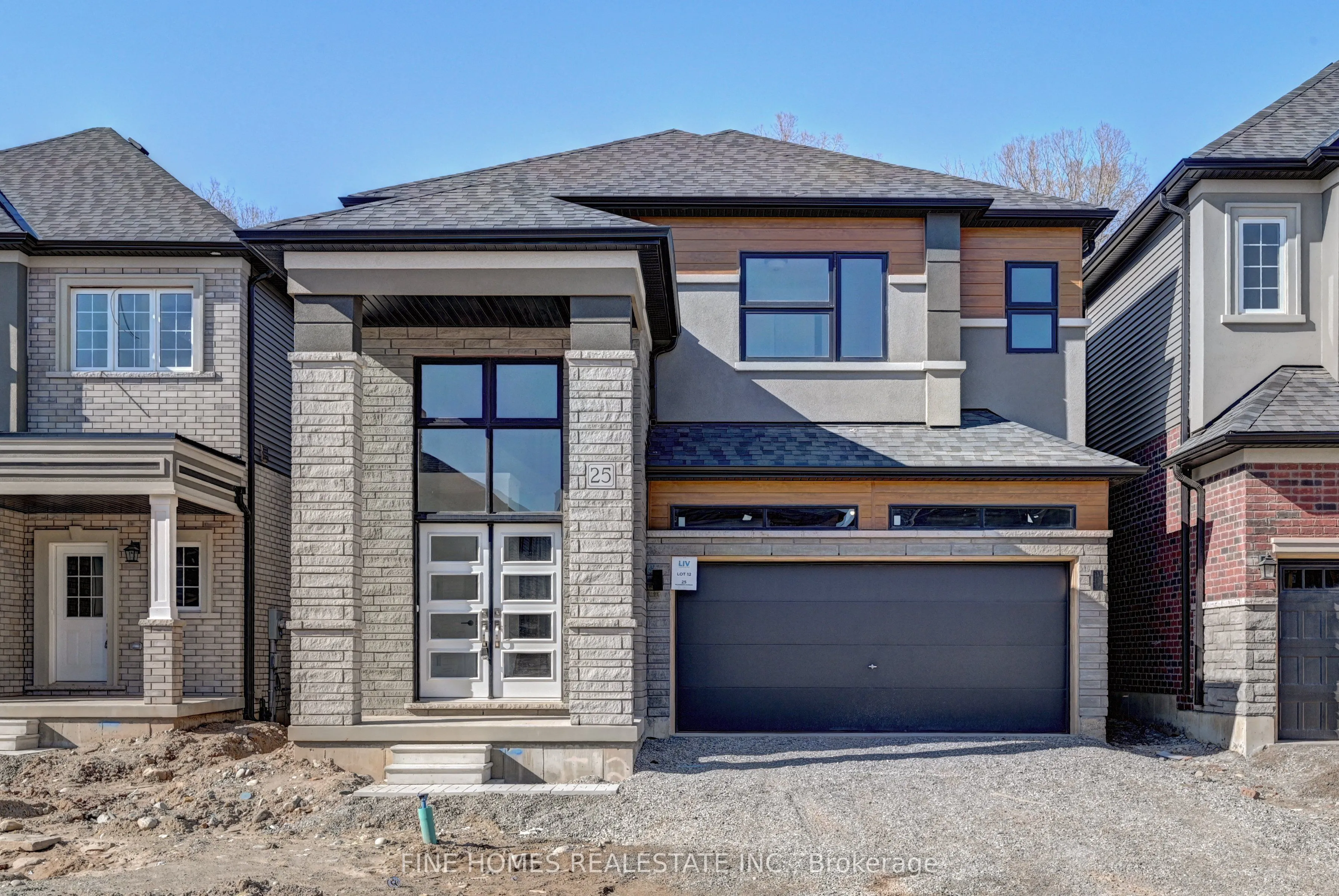 25 McKernan Avenue, Brantford, ON N3V 0B9