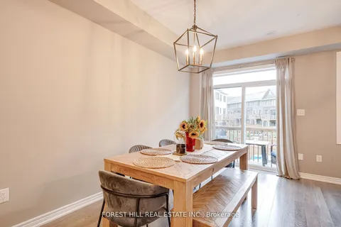 92 Hibiscus Lane, Hamilton, ON L8K 0A4