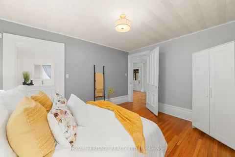 33 Kingsley Avenue, Brighton, ON K0K 1H0