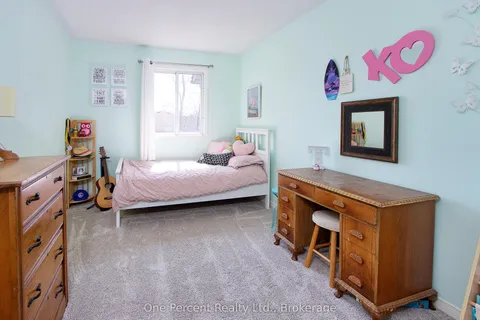 425 Greenwood Drive, Stratford, ON N5A 7S7