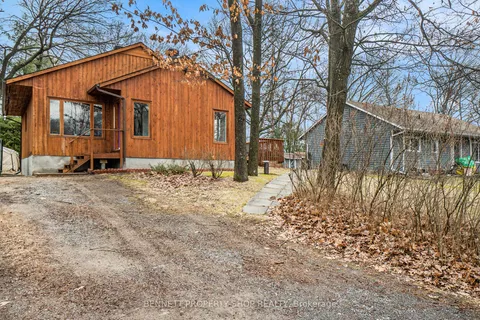 132 Woods Road, Constance Bay - Dunrobin - Kilmaurs - Woodlawn, ON K0A 3M0