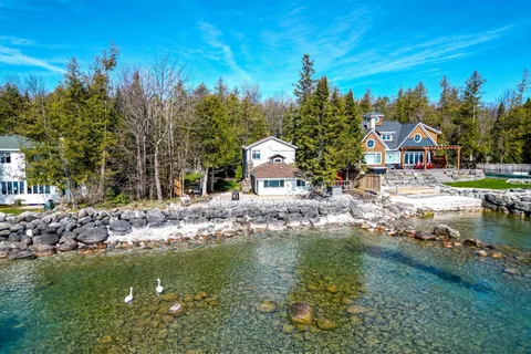 315 Cedar Avenue, Meaford, ON N4L 1W5