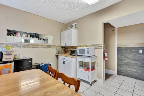 40 Menno Street, Waterloo, ON N2L 2A7
