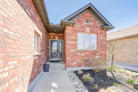 98 Gerber Meadows Drive, Wellesley, ON N0B 2T0