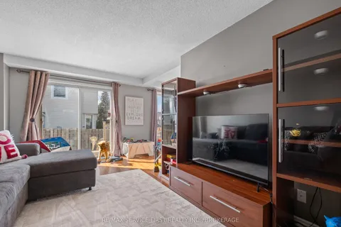 363 Waterloo Drive, Kingston, ON K7M 8L2