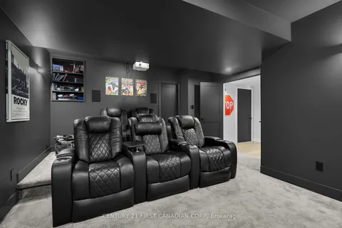 1741 Upper West Avenue, London South, ON N6K 0J2
