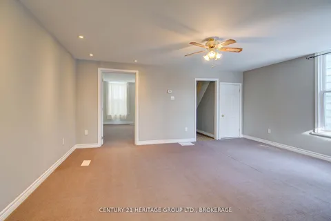 243 KING Street, Gananoque, ON K7G 1G4