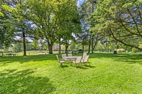 197 FAIRWAY HILL Crescent, Kingston, ON K7M 2V5