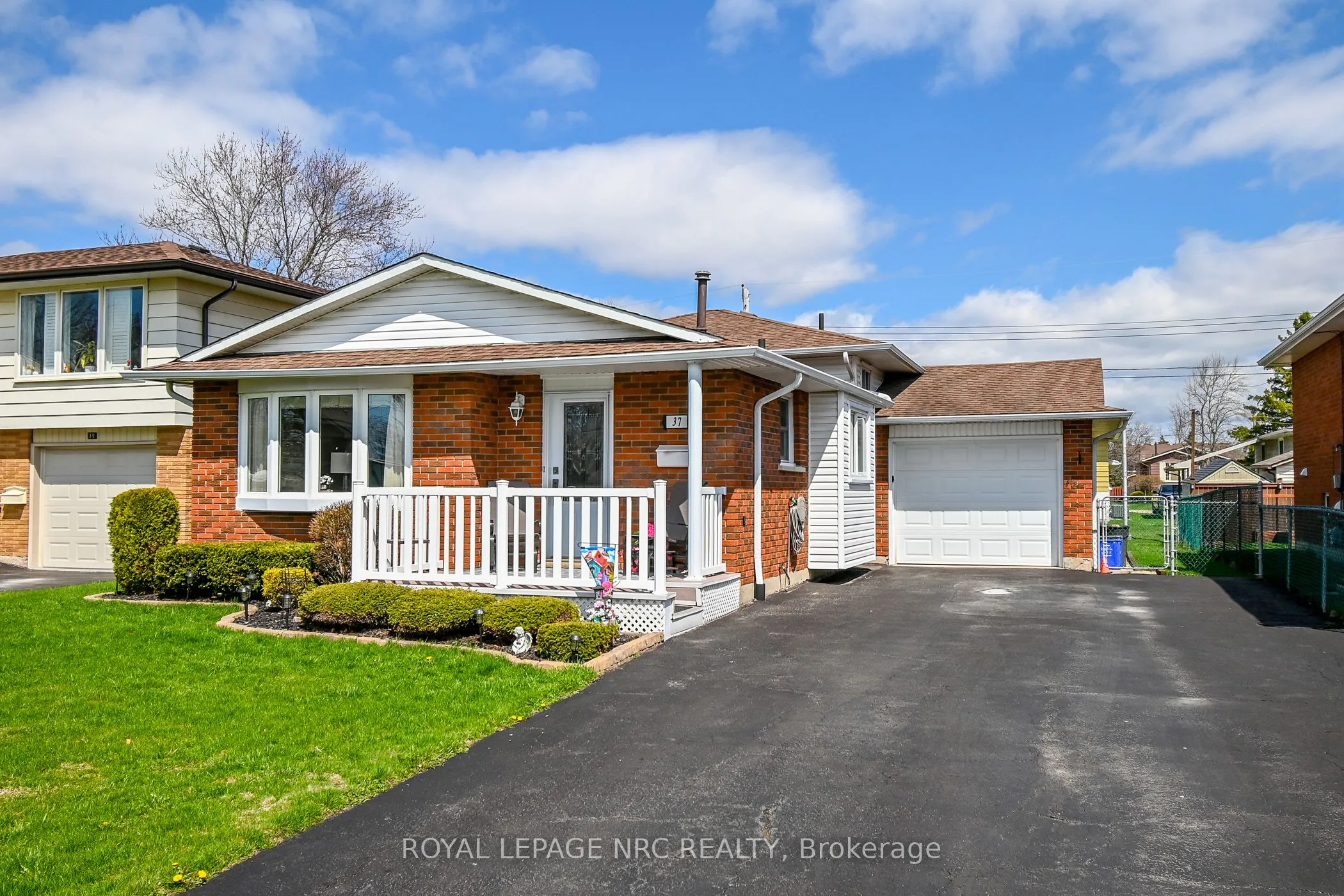 37 Michael Drive, Port Colborne, ON L3K 3C3