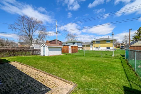 37 Michael Drive, Port Colborne, ON L3K 3C3
