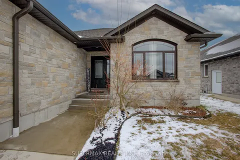 200 Krotz Street, North Perth, ON N4W 0E1