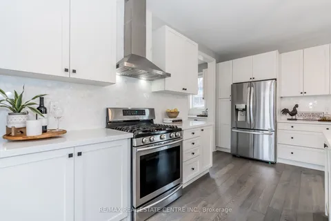 5 Skelton Street, Mono, ON L9W 6W8
