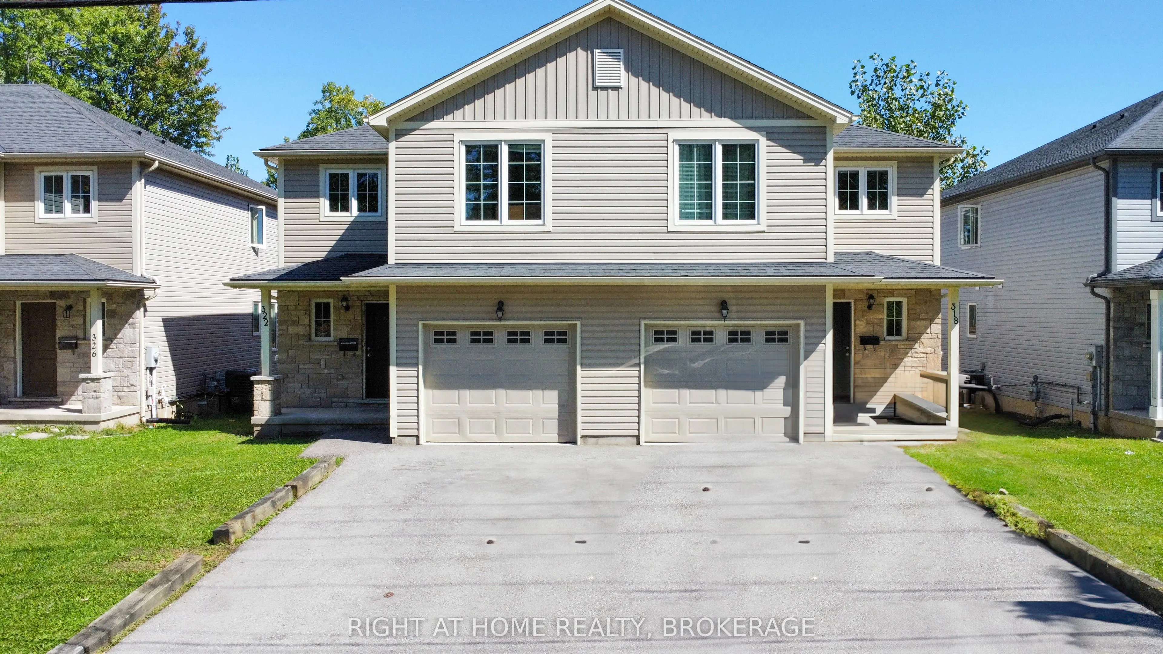 318 First Avenue, Welland, ON L3C 1Y8