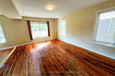 318 First Avenue, Welland, ON L3C 1Y8