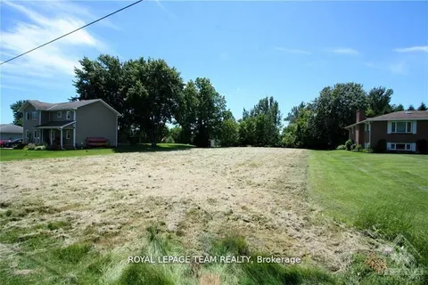 12 Coyle Drive, South Dundas, ON K0C 1X0