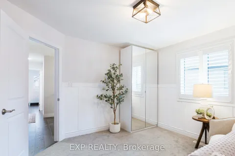 2180 Yellowbirch Place, London North, ON N6G 5C1