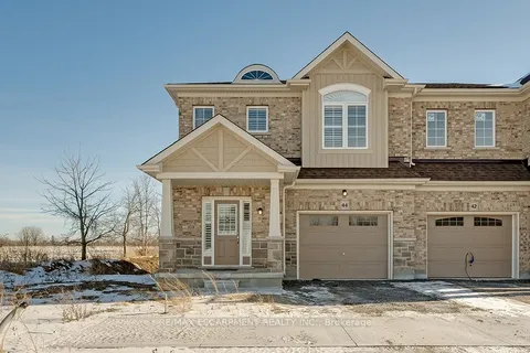 44 Mccurdy Avenue, Hamilton, ON L8B 0T5