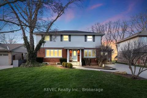 20 Lakeside Drive, Grimsby, ON L3M 2K7